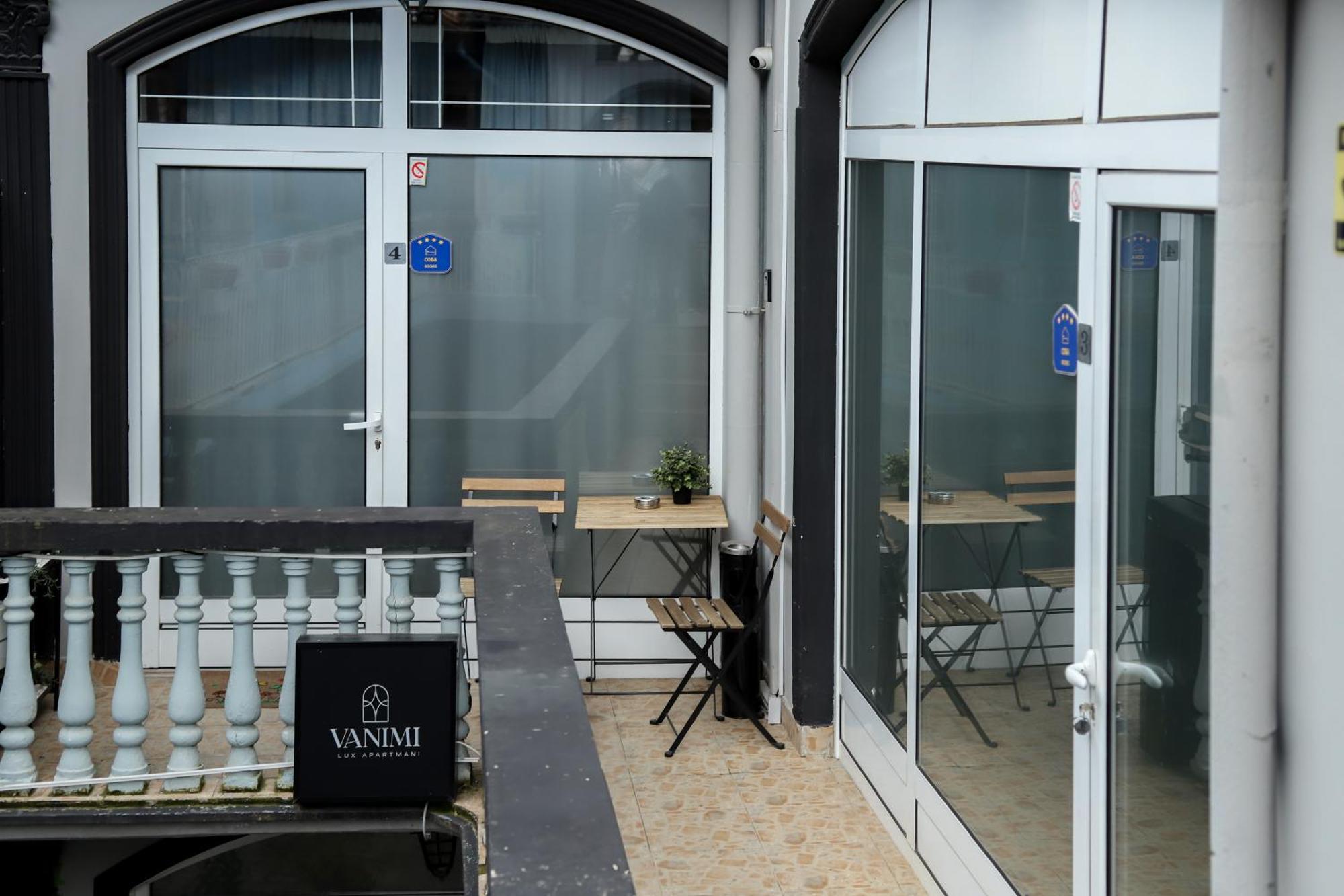 Vanimi Lux Apartmani Kikinda Exterior foto
